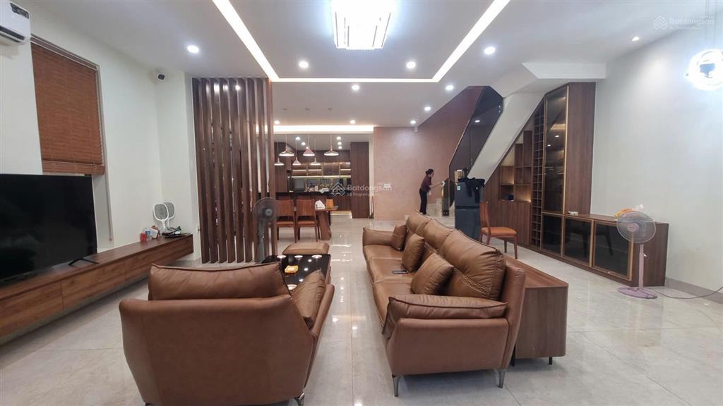 Biệt thự đường số 31 an phú  q2  dt 15x20m, 3 tầng hồ bơi  giá bán 55 tỷ