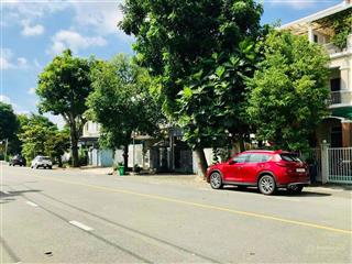 Bán nhà mặt tiền đô đốc tuyết,quận 7dt12x20m3 tầnggiá bán 85 tỷ