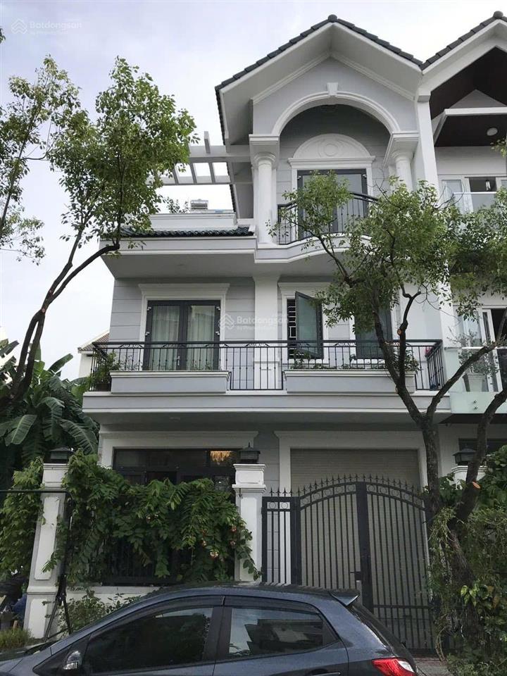 Hạ 2 tỷ bán gấp biệt thựtân phongq7dt 7x20m3 tầnggiá 24 tỷ