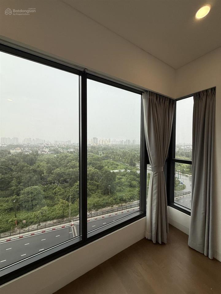 Bán căn hộ tầng 8 the driver thủ thiêmq2dt 145m2 4 phòng ngủ full nội thấtgiá 33 tỷ