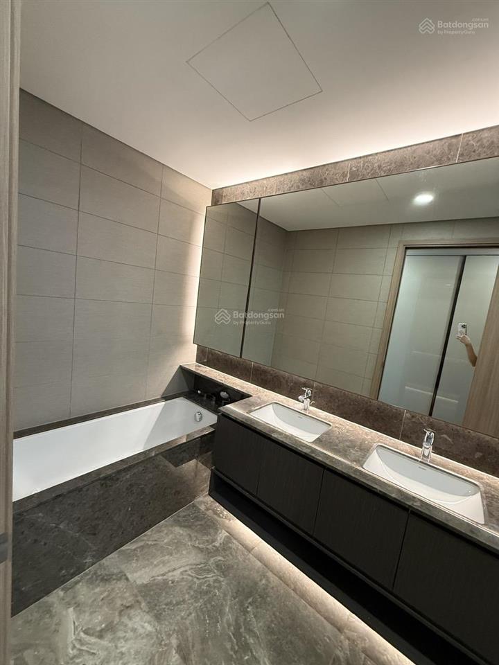 Bán căn hộ tầng 8 the driver thủ thiêmq2dt 145m2 4 phòng ngủ full nội thấtgiá 33 tỷ