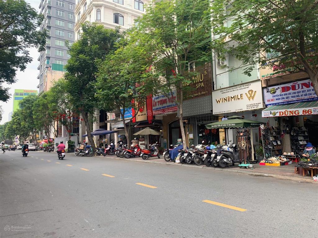 Tòa góc hồ hảo hớn,q1dt 8x25mhầm 7 tầnghđt 350tr/thgiá 105 tỷ