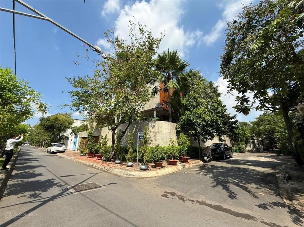 Villa 14a22 fideco thảo điền  q2  dt 20x26m  hầm 3 tầng  giá bán 240 tỷ