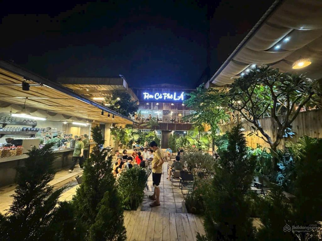 Lô đất dương quảng hàm,gò vấpdt 20x45mctxd hầm 7 tầnggiá 90 tỷ