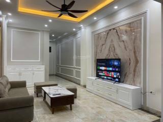 40m2 x 5 tầng  có thang máy. cạnh bể bơi la khê. trường học cấp 1, 2. gần chợ đường ô tô