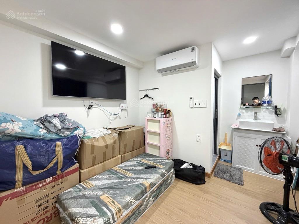 Nhà 4 tầng gần vòng xoay điện biên phủ giá chỉ 4.35 tỷ nội thất xịn, vào ở ngay