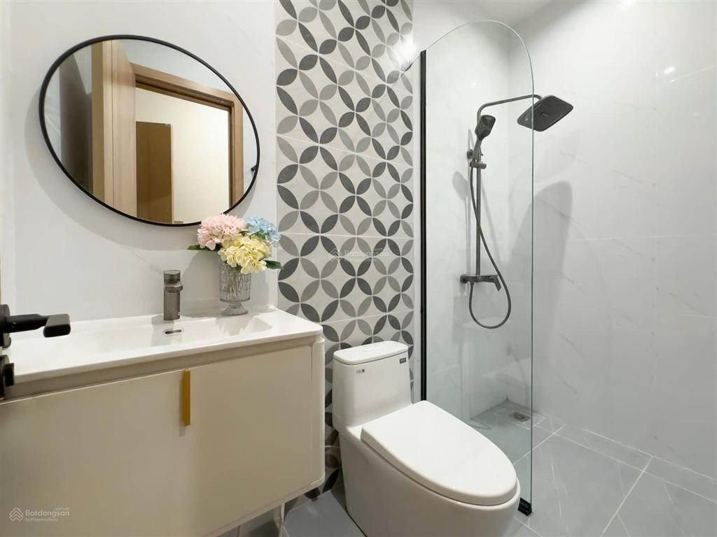 New aparment || studio cửa sổ/ ban công lớn  có slot đậu ô tô  ngay đảo kim cương tiện ích nhiều