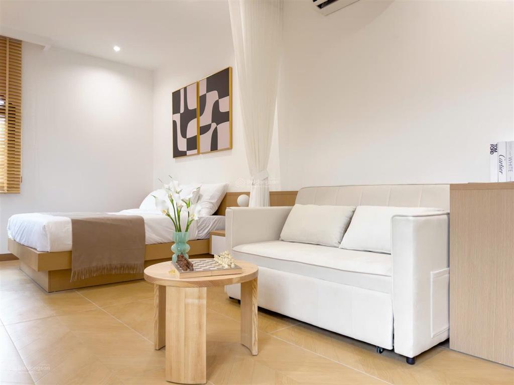 New aparment || studio cửa sổ/ ban công lớn  có slot đậu ô tô  ngay đảo kim cương tiện ích nhiều