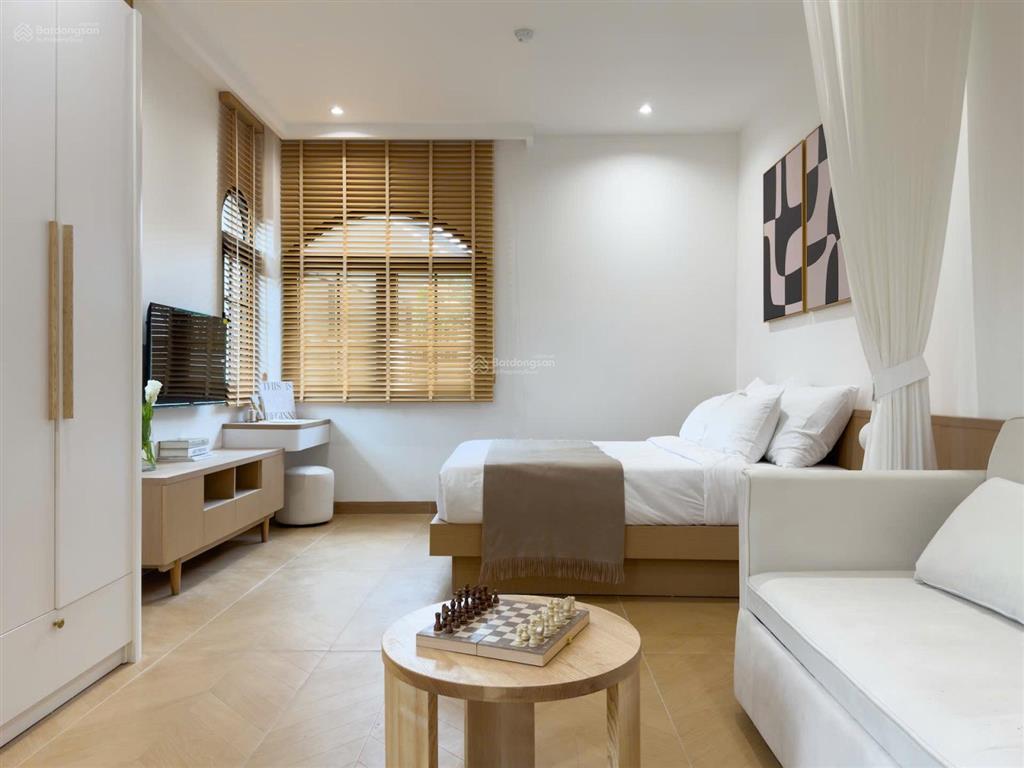 New aparment || studio cửa sổ/ ban công lớn  có slot đậu ô tô  ngay đảo kim cương tiện ích nhiều