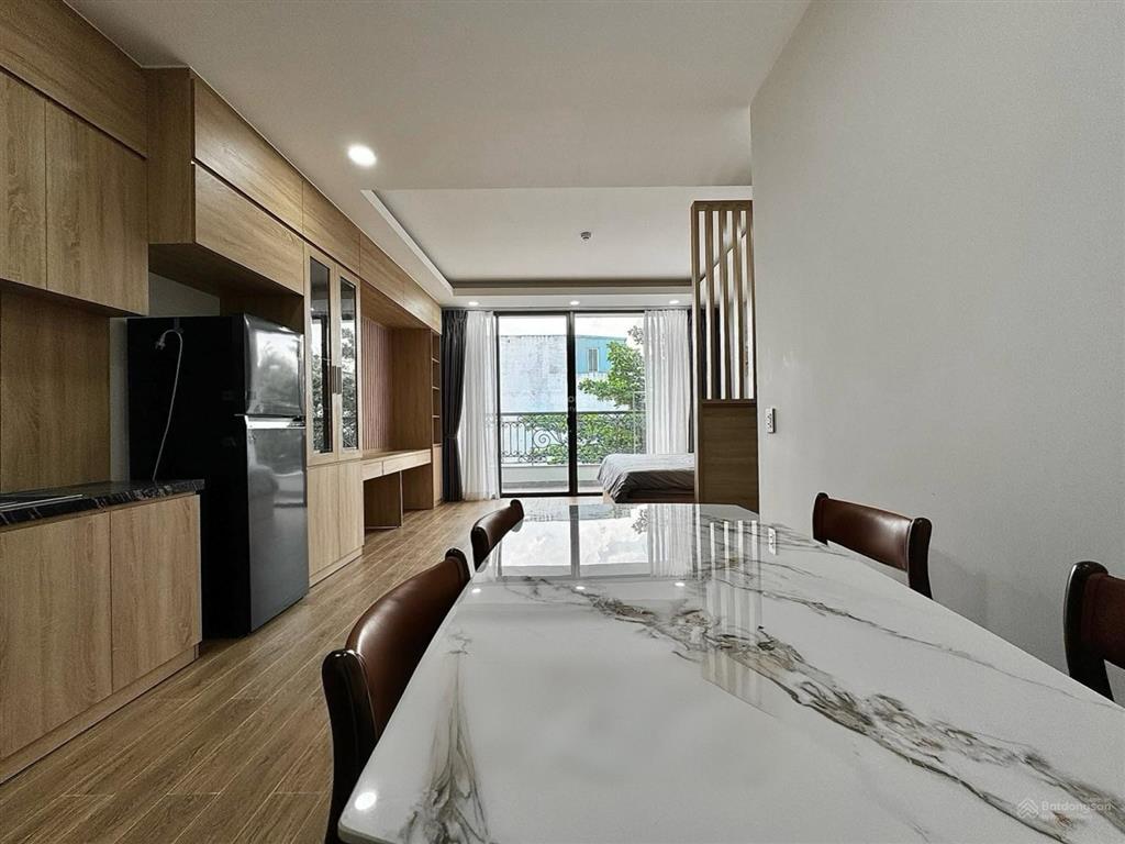 Hiếm trống || căn hộ tone gỗ ấm cúng  ban công rộng  khu chợ thảo điền  không ngập, slot ô tô