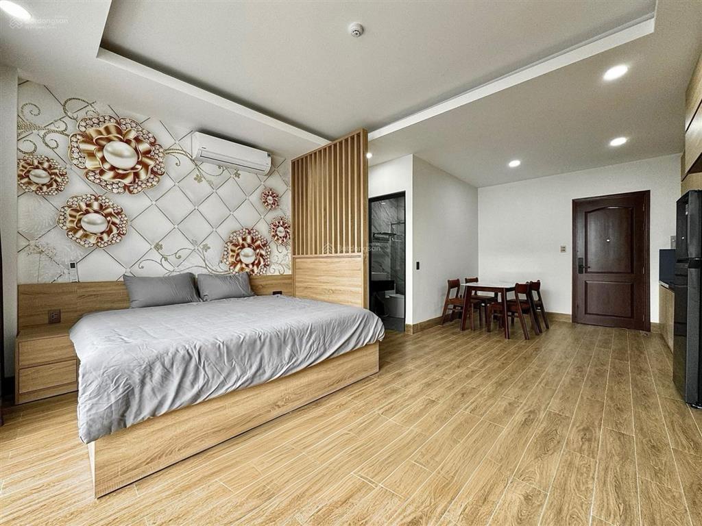 Hiếm trống || căn hộ tone gỗ ấm cúng  ban công rộng  khu chợ thảo điền  không ngập, slot ô tô