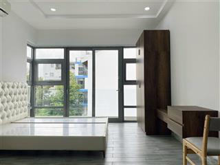 Hiếm trống || studio/1pn ban công/ cửa sổ lớn ngay đảo kim cương, khu vực tiện ra sala, tone gỗ ấm