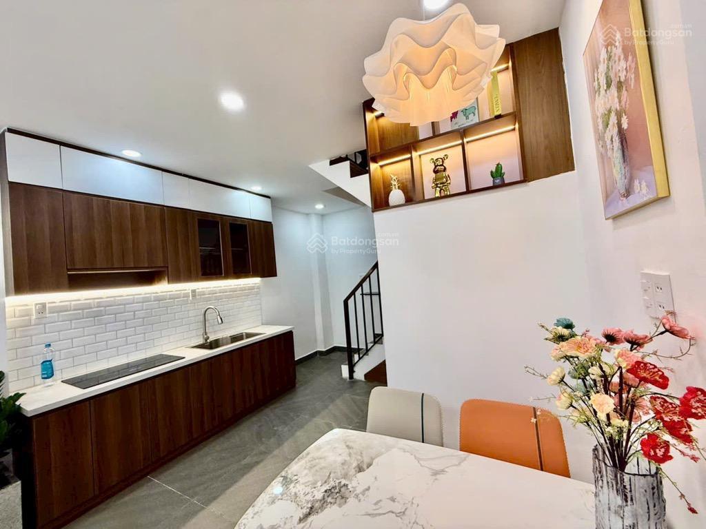 Bán nhà vạn kiếp, bình thạnh, lô góc vuông vức, sát q1, chỉ nhỉnh 5 tỷ