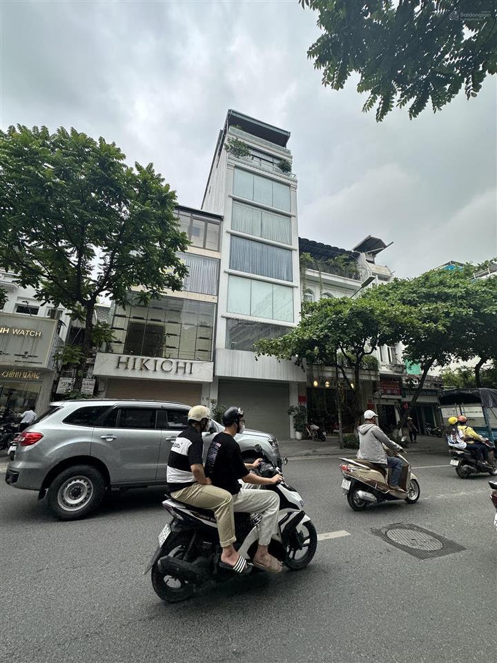 Mặt phố huế dt 186m2 4t mt 5.5m giá chỉ 99 tỷ. vỉa hè 5m phù hợp xây khách sạn và building