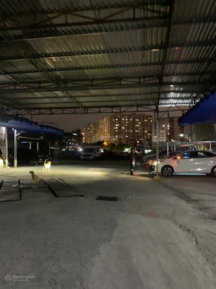 Bán đất q12, đường nguyễn văn quá. view kênh tham lương. dt 1320m2 33x40m giá 80 tỷ thương lượng