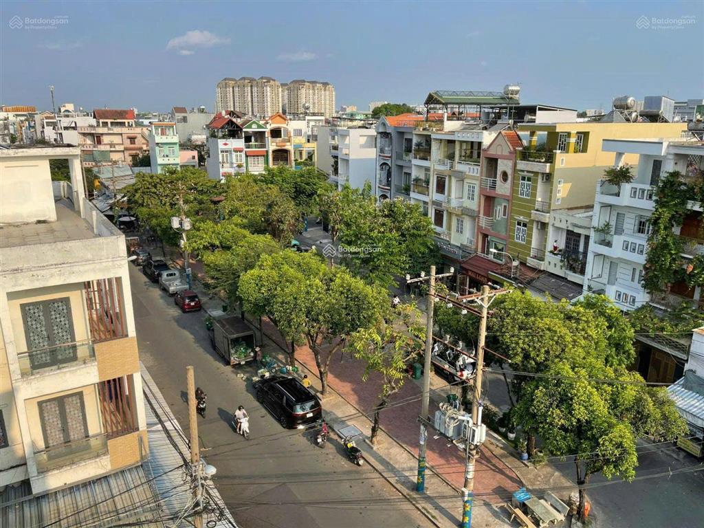 Hàng hiếm vị trí đắc địa sinh lời. bán căn góc 2 mặt tiền đường lớn phước bình, tp.hcm