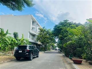 Bán nền 200m2 bộ văn hoá  kdc khang điền, phước long b