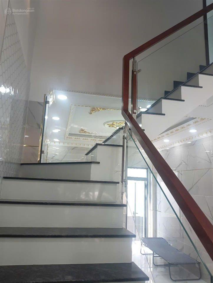 Nhà mới tinh gần 60m2 ngang 4m 4 tầng hxh quay đầu quận 8 nhỉnh 7 tỷ