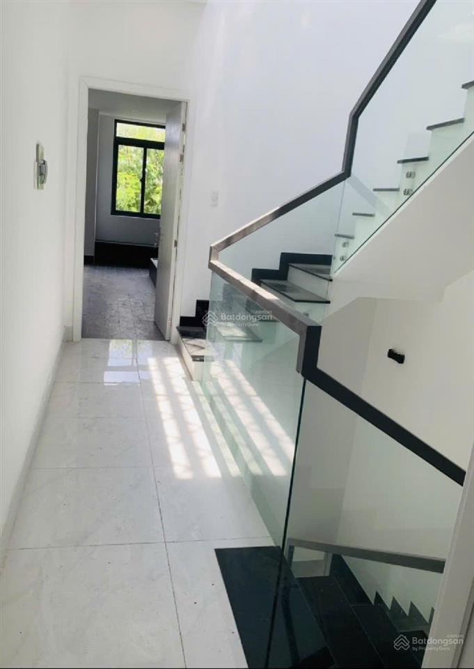 Bán nhà mặt tiềnphường bình đông (quận 8 cũ)  100m2  ngang 5m  4 tầng  chào giá 8,4 tỷ tl