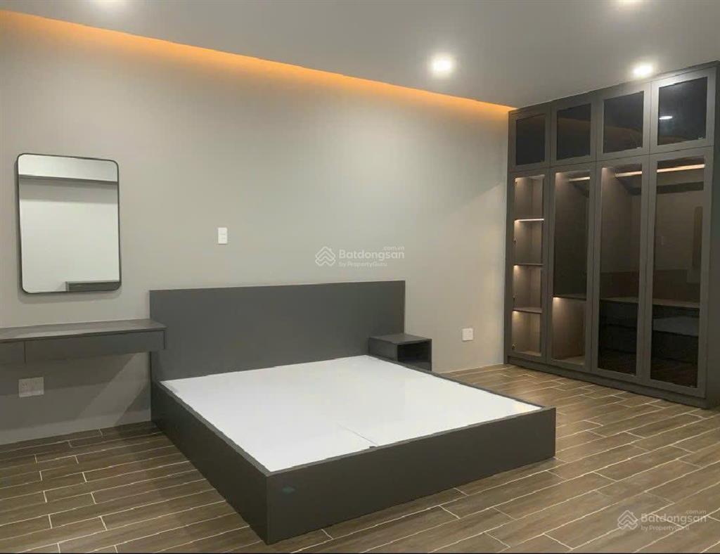 Bán nhà mặt tiềnphường bình đông (quận 8 cũ)  100m2  ngang 5m  4 tầng  chào giá 8,4 tỷ tl
