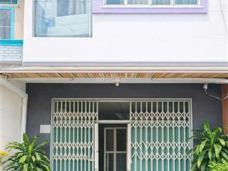 Bán nhà 3 tầng  ngang 4,2m  hẻm xe hơi  âu dương lân  quận 8  gần cầu chữ y  nhỉnh 5 tỷ