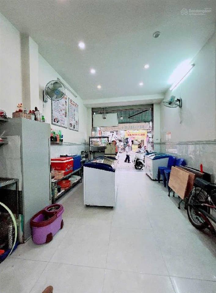 Gấp bánnhà mt kinh doanh, sát chợ phạm thế hiển61.9m2 4 tầng5pnphường 4q8  chỉ nhỉnh 12 tỷ