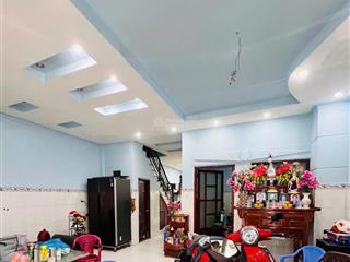 Bán nhà 2 mặt tiền  80m2  phạm văn đồng, linh tây, thủ đức  153