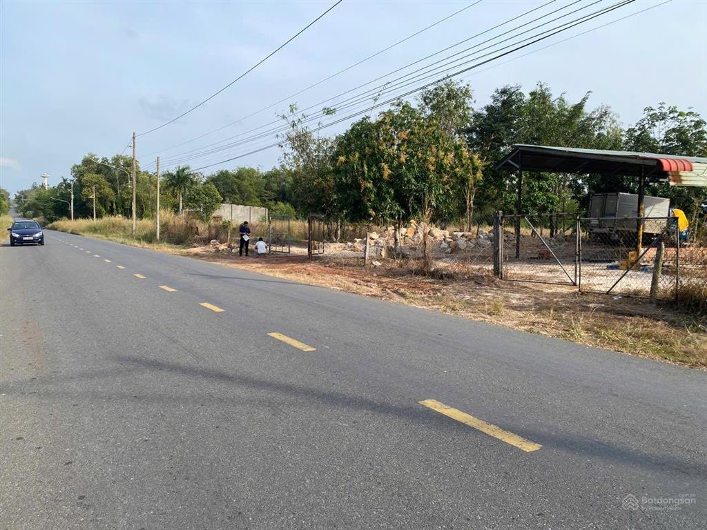 Bán đất đh710 dt 2782m2 giá chỉ 999k /m2 tại dầu tiếng  tp hcm