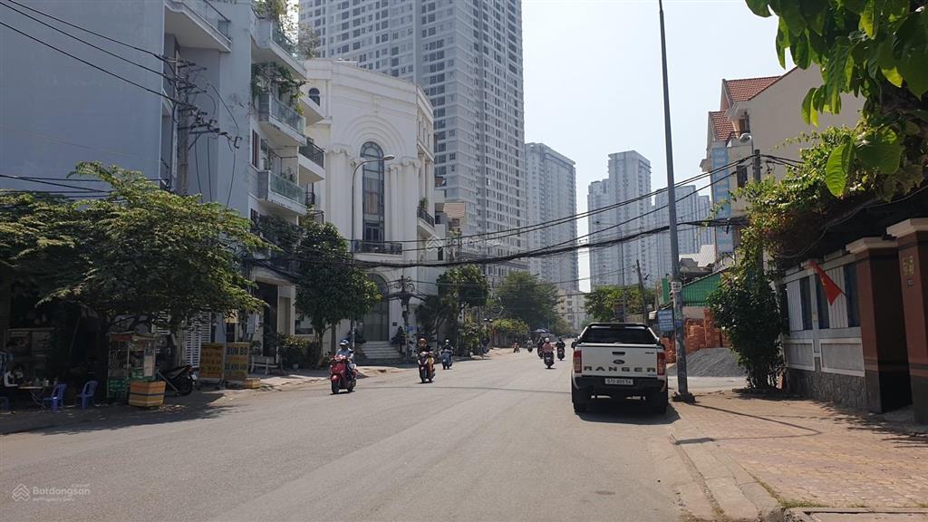 Bán đất quận 7, tân hưng 250m2 ngang 14m dài 17m hai mặt tiền đường 10m 31 tỷ tl