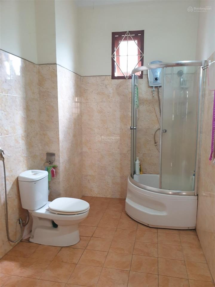 Bán nhà quận 8, dương bá trạc, 71m2 5 tầng 6 phòng ngủ wc khép kín xe tải chánh , nhỉnh 9 tỷ