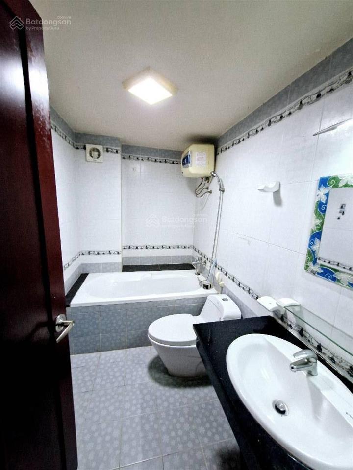 Bán nhà quận 8, cao lỗ, mặt tiền đường 80m2, 4 tầng đường đôi trước nhà , nhỉnh 14 tỷ 4pn 5wc