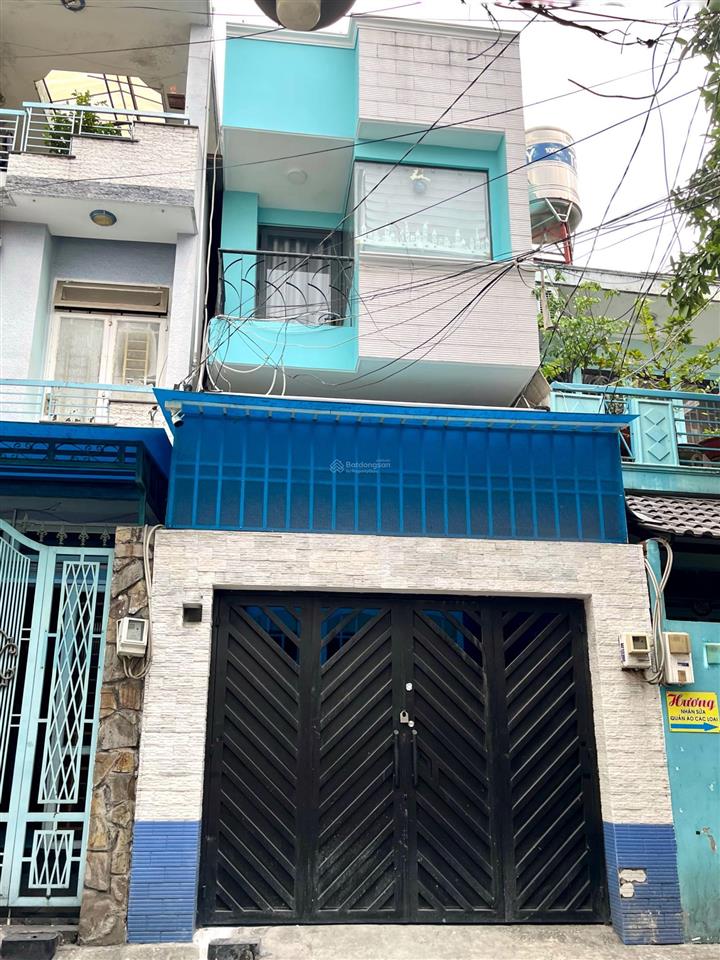 4.7 x 20m  đồng đen  hxh 5m  ngay khu bàu cát  sẵn kết cấu vào ở ngay