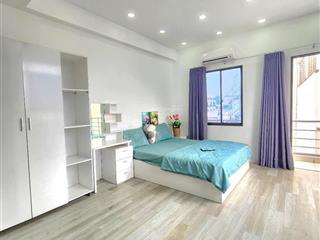 Căn hộ ban công full nội thất nguyễn trãi quận 1 gần vòng xoay cống quỳnh