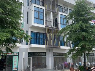 Cho thuê văn phòng tại km8+500, đại lộ thăng long