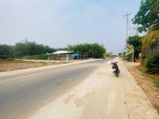 Giá 420 triệu/m ngang  tổng 3 tỷ 360 triệu (thương lượng trực tiếp chính chủ)