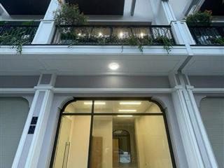 Chính chủ nhờ bán căn liền kề 75m2 mặt tiền 5m view công viên giá net 29 tỷ  thuế phí thương lượng linh hoạt