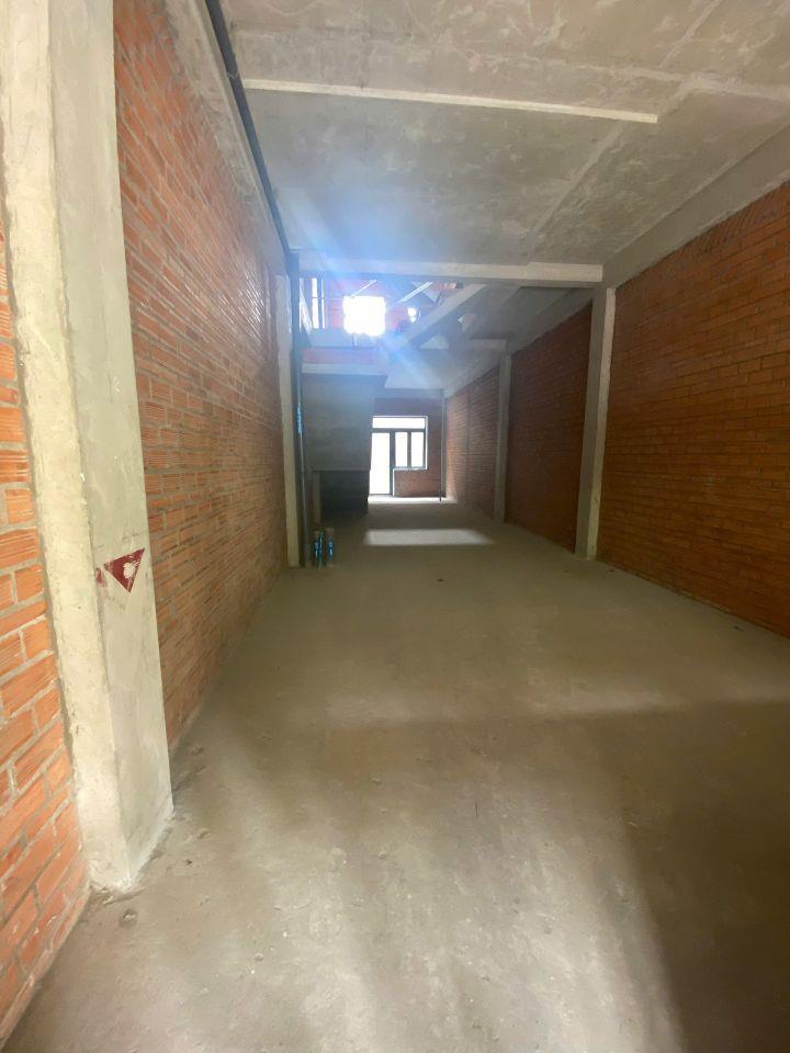 Cho thuê Nhà phố thương mại 4T, 267m2 sàn, Bcons UNI Valley,Bình Dương giá 15 triệu