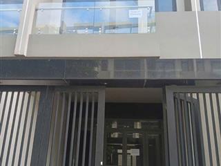 Cho thuê Nhà phố thương mại 4T, 267m2 sàn, Bcons UNI Valley,Bình Dương giá 15 triệu