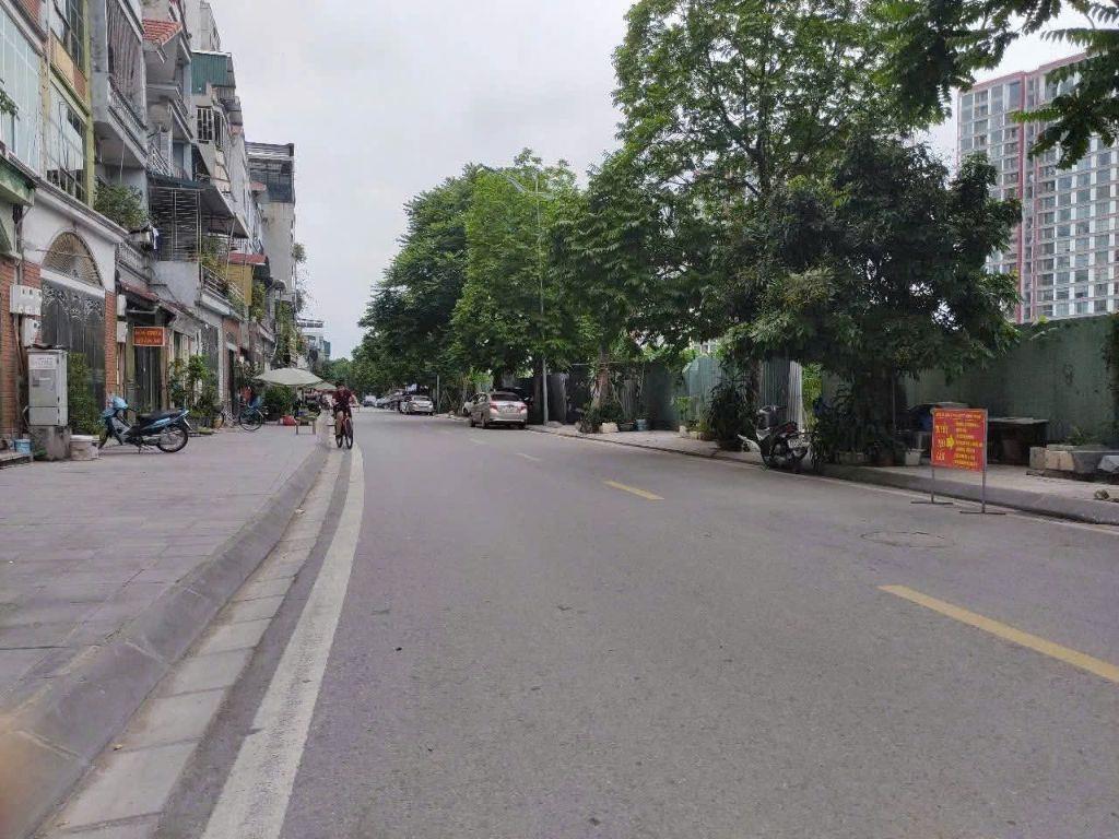 💥💥💥BIỆT THỰ ĐẲNG CẤP 223M2-ĐẦU TƯ-CHIA LÔ-HIẾM-RẺ THỜI THƯỢNG- VIEW HỒ SIÊU THOÁNG- MẶT TIỀN KHỦNG LONG -NỞ HẬU