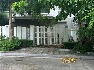 Bán biệt thư geleximco không gian sống xanh vị trí tốt giá hợp lý 120m2 giá chỉ 23.5 tỷ