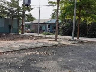 Chuyển bị đi mỹ cần bán nhanh nền đất 80m2 giá 1 tỷ 2