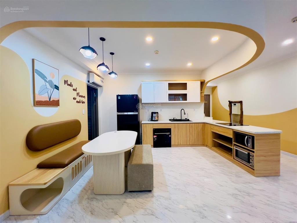Bán cc saigon south residences, 6,6 tỷ, 95m2, 3pn, 2wc, sổ hồng, ô xe 0939 562 *** em ly