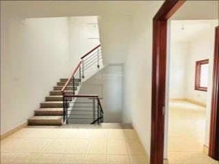 Ccmn dòng tiền cực tốt  7 tầng thang máy  29 phòng kk  trung tâm quận cầu giấy  phố quan hoa