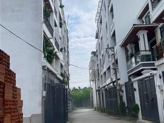 Quận 12  hẻm xe tải khu phân lô nhà nát tiện xây mới giá chỉ 3. x tỷ!