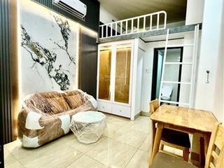 Phòng duplex tách bếp  rộng, mới  ngay chân cầu kinh