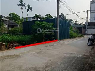 Cự khối dt 30m2  lô góc  ngõ 5m ô tô đỗ cửa giá chỉ nhỉnh 3 tỷ