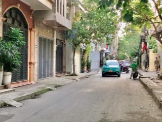 Bán nhà riêng đường văn quán, hà đông ô tô tránh gần dt 80m2 giá hơn 10 tỷ
