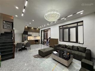 Bán nhà quang trung hà đông ô tô lùi cửa tránh đỗ cạnh nhà dt45m2 giá hơn 8 tỷ