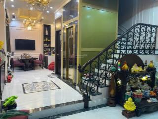 Bán nhà mỗ lao hà đông 5 tầng thang máy gần phố ô tô tránh đỗ gần nhà, giá chỉ 10 tỷ, dt 40m2