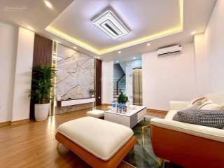 Duy nhất 1 căn thang máy trần phú, văn quán, hà đông vài bước chân ra phố giá chỉ hơn 10 tỷ, 36m2